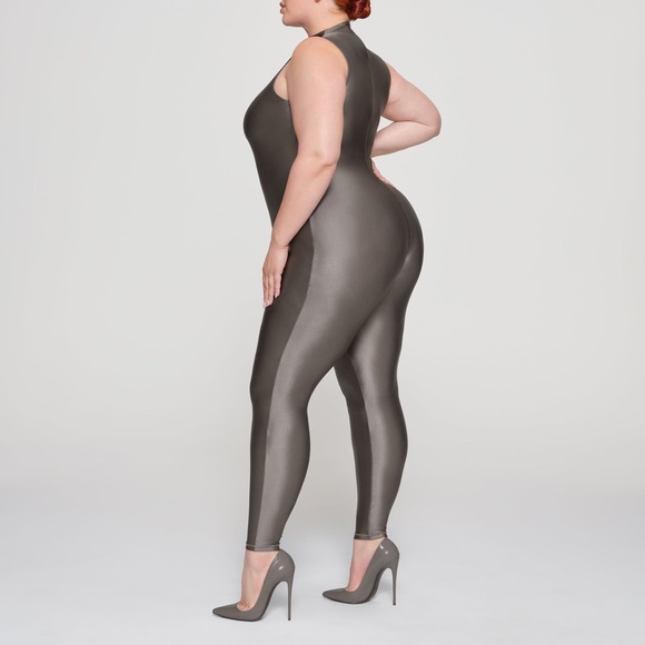 🩶HTF SKIMS SHINE JERSEY MOCK NECK CATSUIT JUMPSUIT GRAY CHALK S - Picture 5 of 7